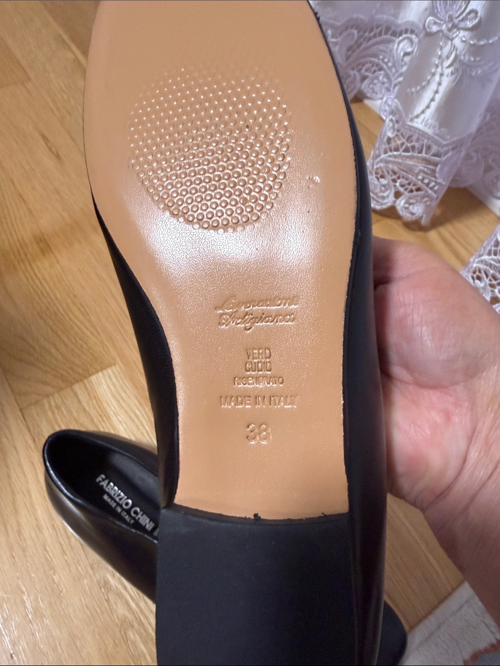 Fabrizio Chino Black Leather Slip-On Women's Flats.Made in Italy. - Picture 7 of 8